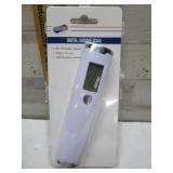 AMERICAN TOURISTER DIGITAL LUGGAGE SCALE - NIB