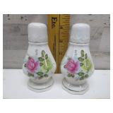VINTAGE PORCELAIN SALT & PEPPER