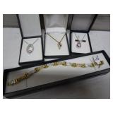 JEWELRY LOT