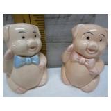 LITTLE PIGGIES SALT & PEPPER - HAS A CHIGGER