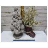 CERAMIC CENTER PIECE & CHRISTMAS BOOT DECOR