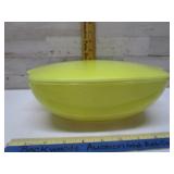 PYREX YELLOW SQUARE DISH