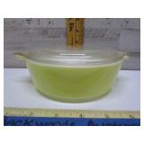 SMALL PYREX CASSEROLE DISH