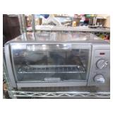 NICE BLACK & DECKER TOASTER OVEN