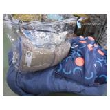 BLANKETS, COMFORTER, & CURTAINS