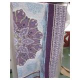 QUEEN SIZE COMFORTER