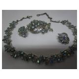 VINTAGE BROOCH NECKLACE & EARRING SET