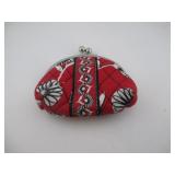 NICE BARELY USED VERA BRADLEY KISS LOCK COIN