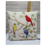 PILLOW WITH BIRDS