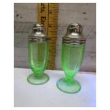 GREEN GLOWING SALT & PEPPER