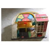 FISHER PRICE PARKING RAMP SERVICE CENTER