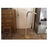 OTTLITE FLOOR LAMP UNTESTED