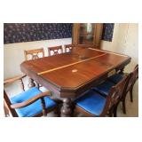 DINING TABLE & 7 CHAIRS 72 X 42 X 31