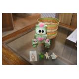 VINTAGE GREEN CERAMIC OWL FIGURINES CONNECTED BY
