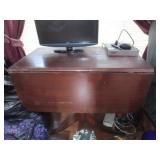 DROP LEAF TABLE