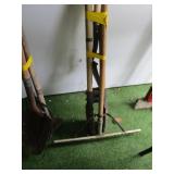 POST HOLE DIGGER