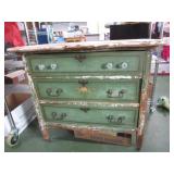 PRIMITIVE CHIPPY PAINT DRESSER