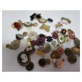 BUTTONS