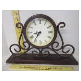 Clock; Mantle battery operated