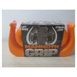 Brand new pair Mamoth Grips