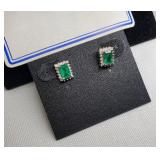 Pair beautiful 14K Gold & Emerald Earrings