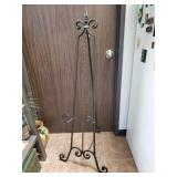 Beautiful iron Easel