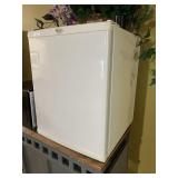 Whirlpool Mini Fridge