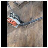Stihl BR 320 Backpack Leaf Blower