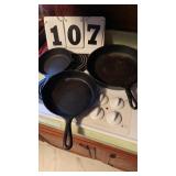 3 cast iron skillets Lodge 2, Martin and 10' inch