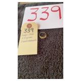 Lady's 14 kt gold ring 2.0 grams 2 very small