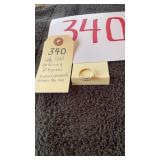 Lady's 14 kt gold ring 2.4 grams 5 very small