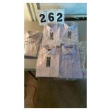 5 Men's Jo's. A Bank dress shirts new still in