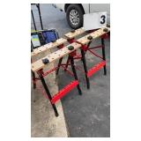 Pair of Shop Mate stands ( damages on legs of one