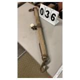 antique wooden singletree