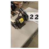 1/2 HP 6 inch bench grinder does run