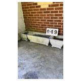 3 concrete planters