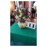 double-handled porcelain vase featuring