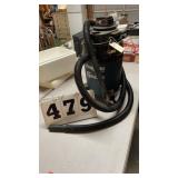 Shop vac 6 gallon.