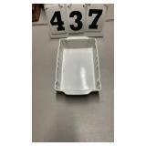Glass baking dish
