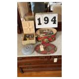 2 small sewing baskets
