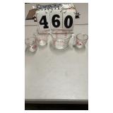 Pyrex and Oven Basic measuring cups. Total of 4