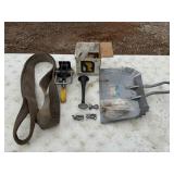 Lifting Strap & Dust Pan