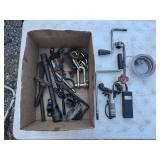 Tools & Hardware
