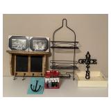 Wall & Tabletop Decor