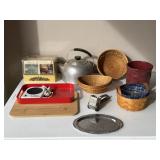 Baskets, Kettle, Recipes & Tray