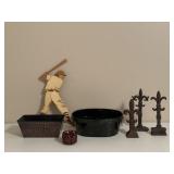 Fleur-De-Lis Decor, Planters & Wall Decor