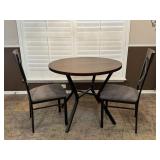 Round Table & Chairs
