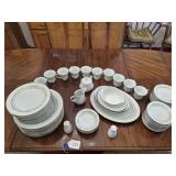 Noritake Trilby China Set