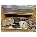 Baking Pans & Cookware