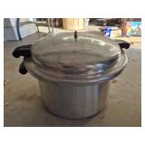 Mirro Matic Aluminum Pressure Cooker